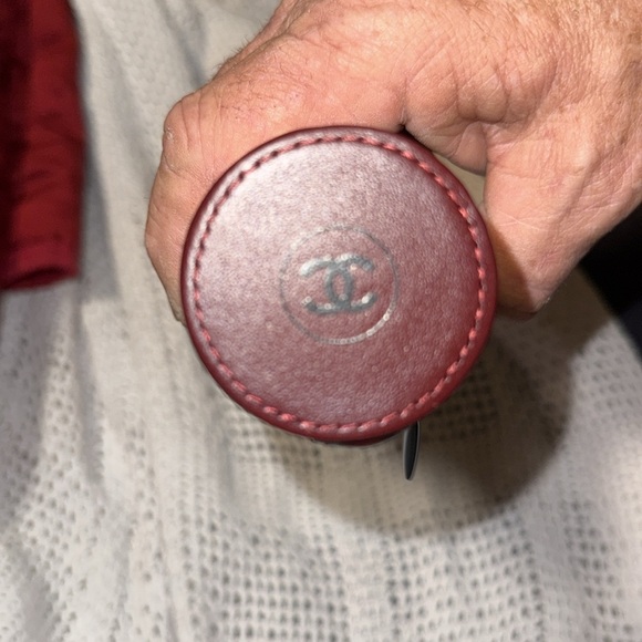 CHANEL Limited EditionLes Pinceaux De Chanel brushes with case.  155 Rouge Noir - Picture 9 of 9